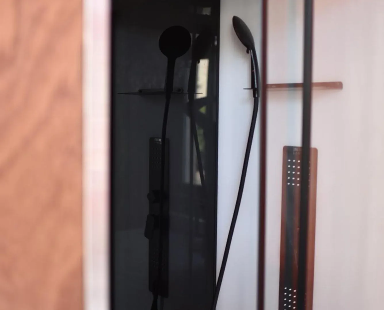 לינה וארוחת בוקר אנטוורפן Auberge Walvis בלגיה